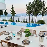 Luxury Oasis