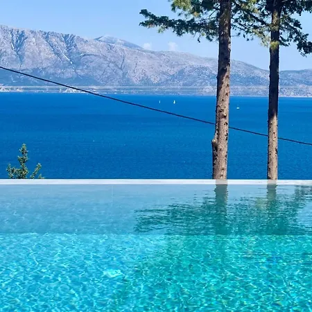 Modern Seaview Oasis Вилла *