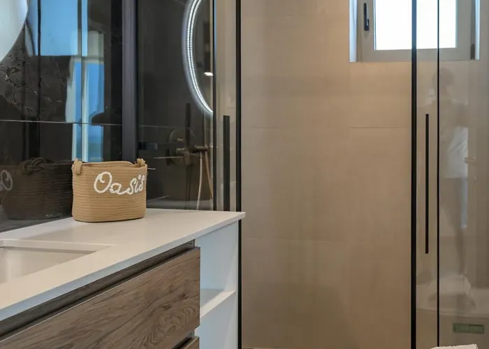 Modern Seaview Oasis Никиана
