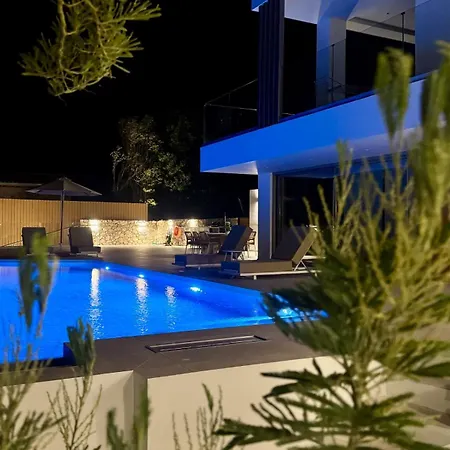 Villa Modern Seaview Oasis Nikiana