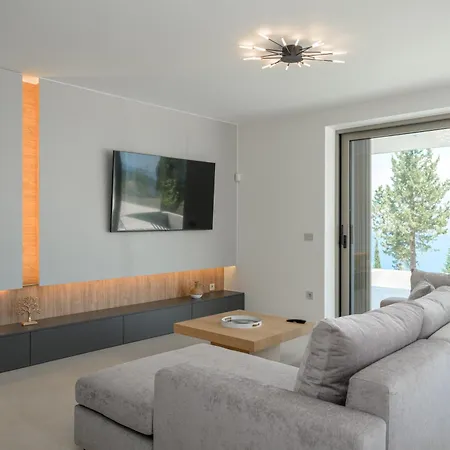 Villa Modern Seaview Oasis *