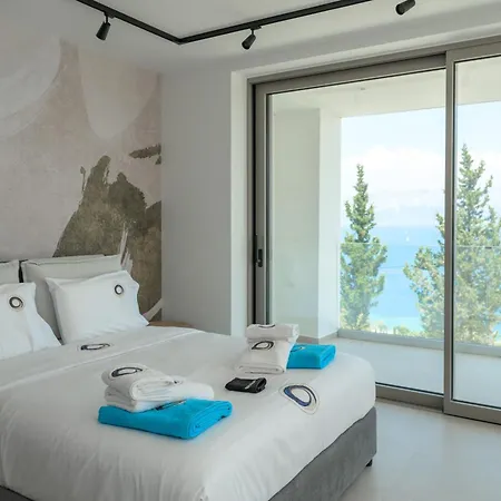 Modern Seaview Oasis Villa *